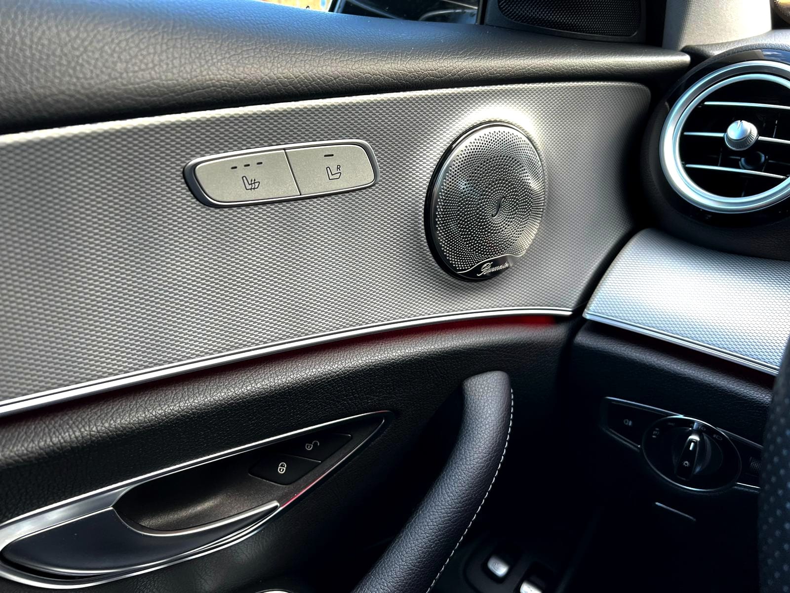 Mercedes-Benz E220d 143kw/194PS