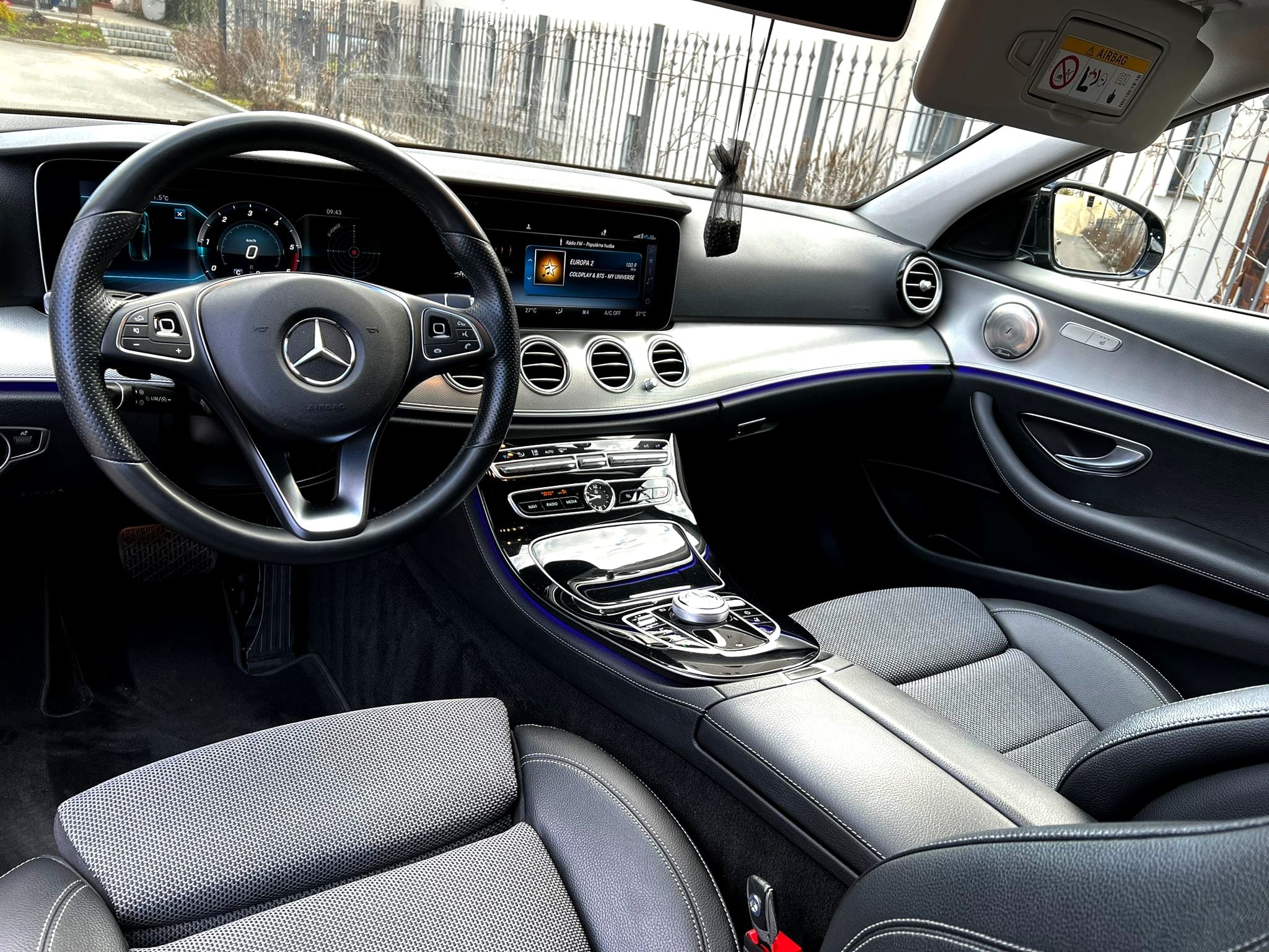 Mercedes-Benz E220d 143kw/194PS