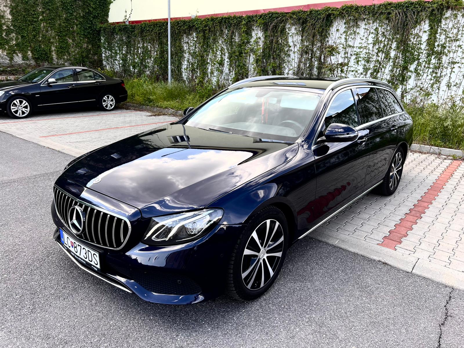 Mercedes-Benz E220d 143kw/194PS