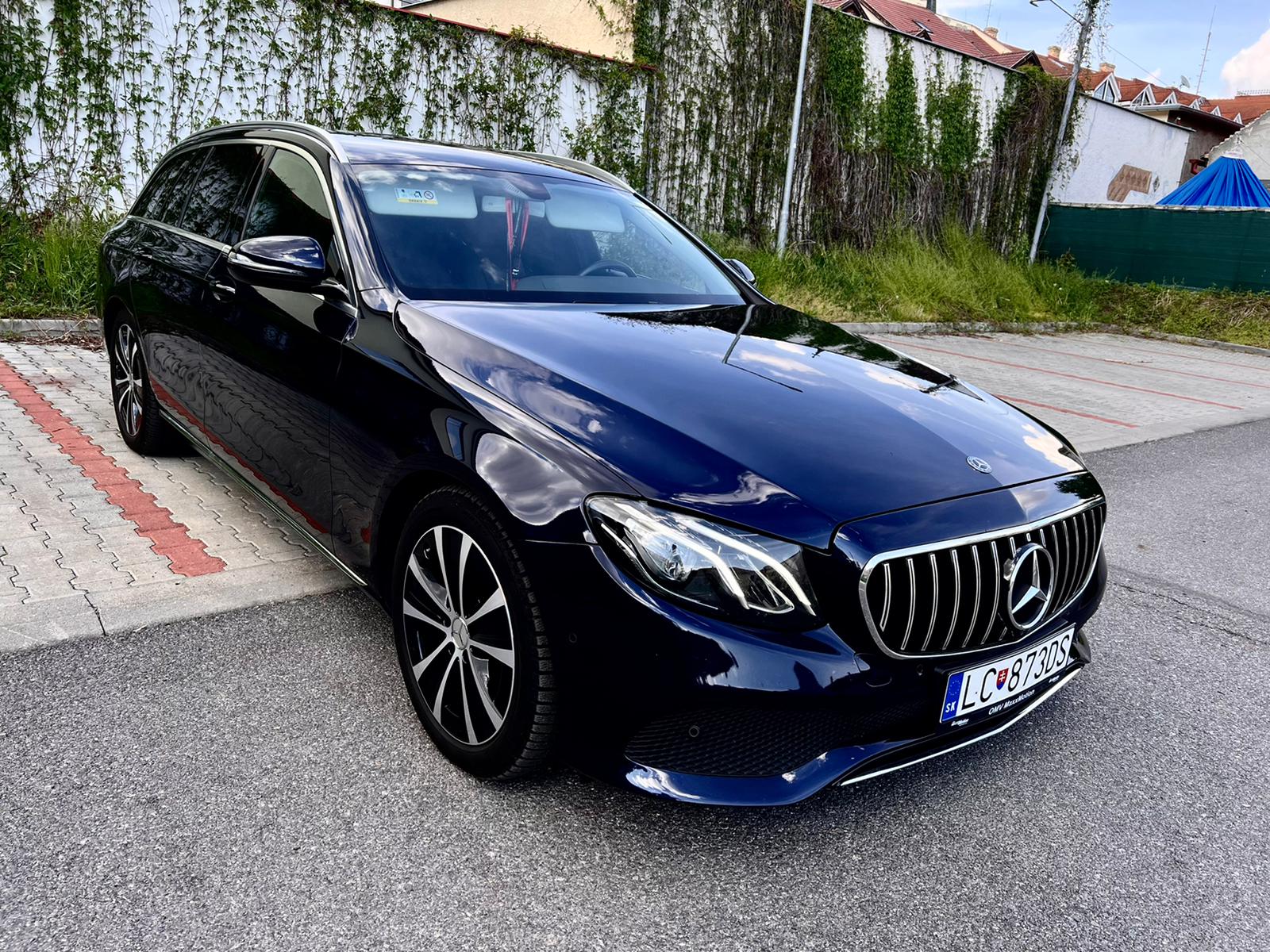 Mercedes-Benz E220d 143kw/194PS