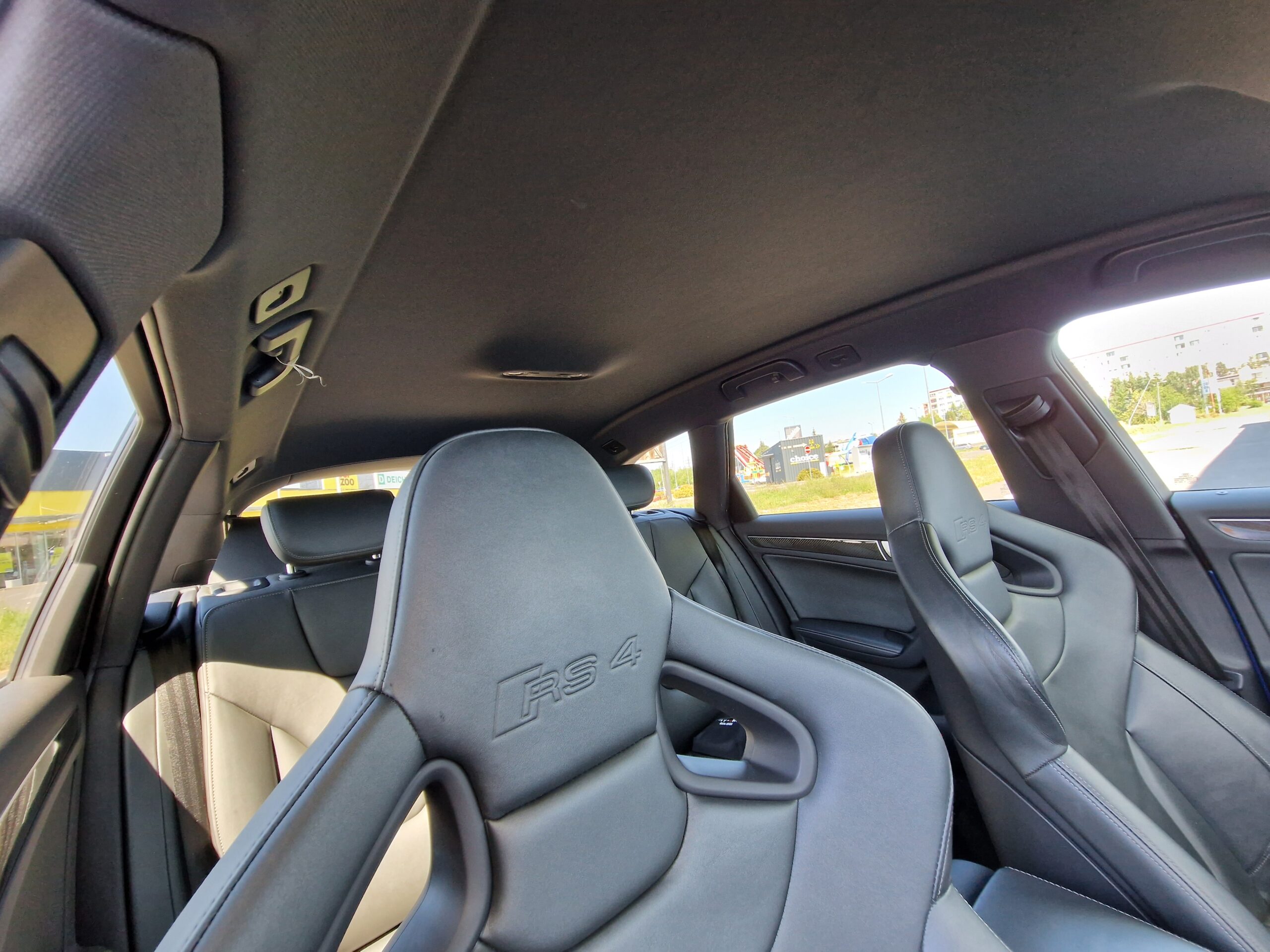 AUDI RS4 AVANT 4,2 FSI 450PS V8 QUATTRO 2013