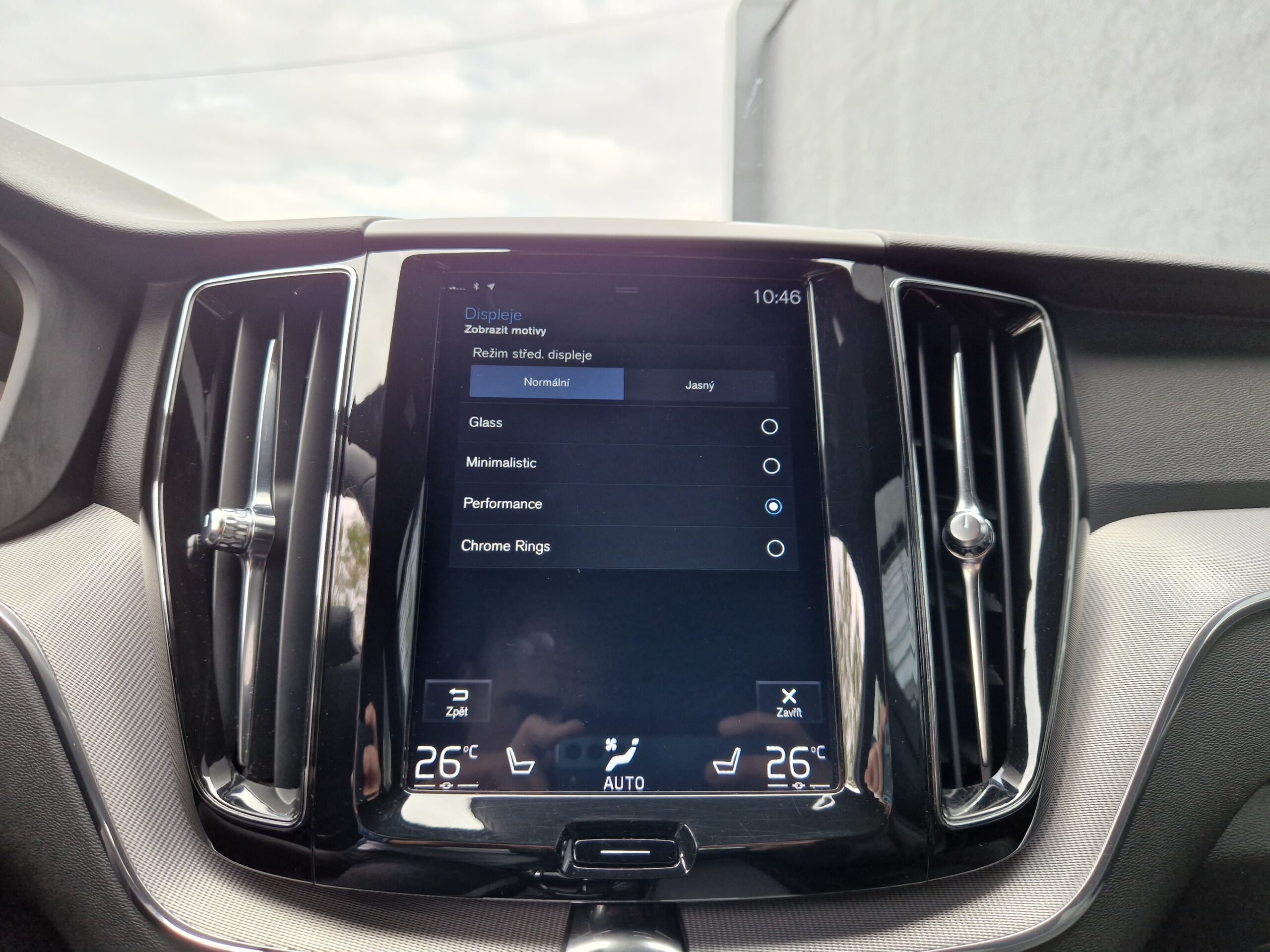 VOLVO XC T5 60 R-DESIGN AWD 2018 MOŽNÝ ODPOČET DPH