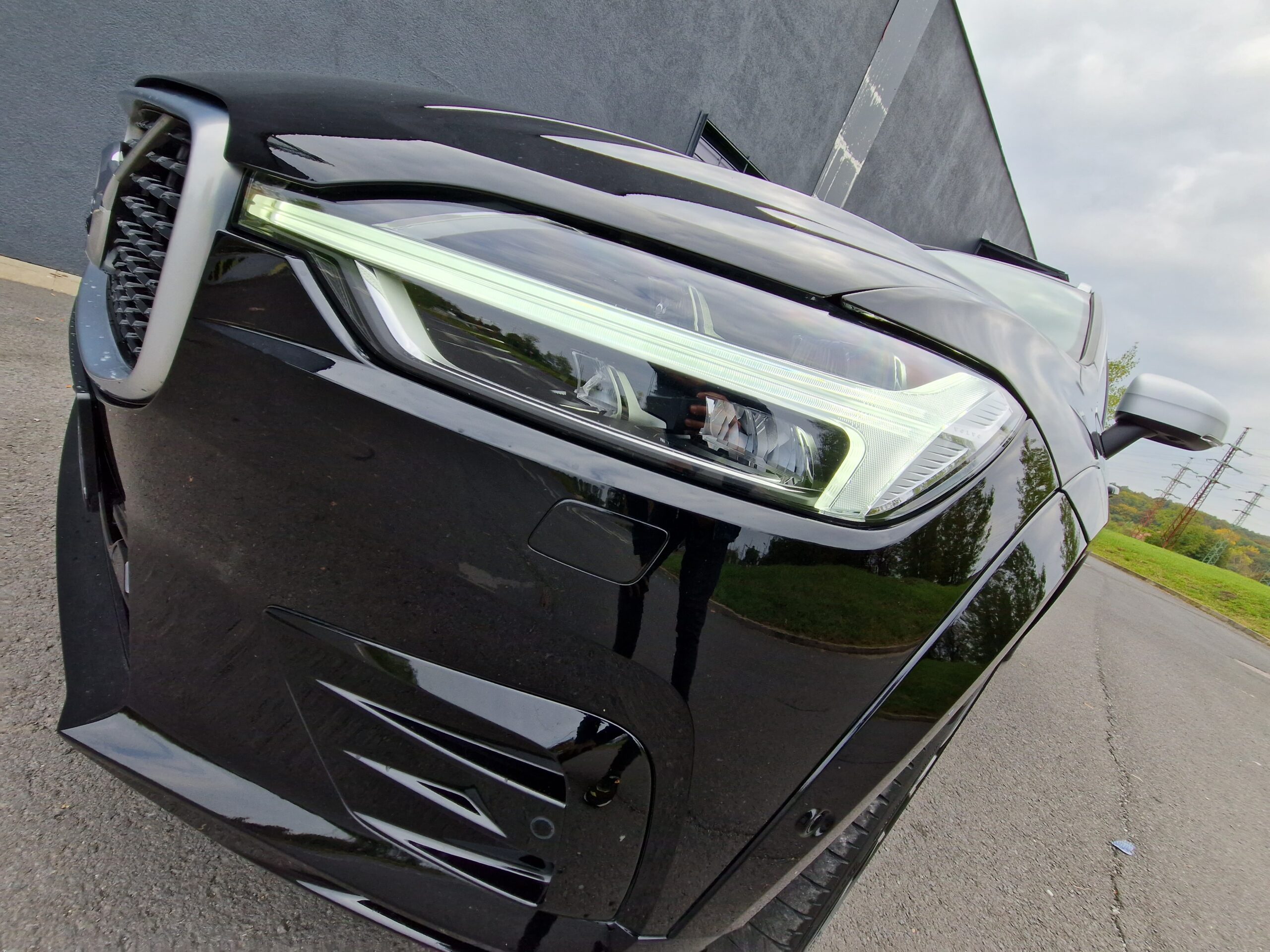 VOLVO XC T5 60 R-DESIGN AWD 2018 MOŽNÝ ODPOČET DPH