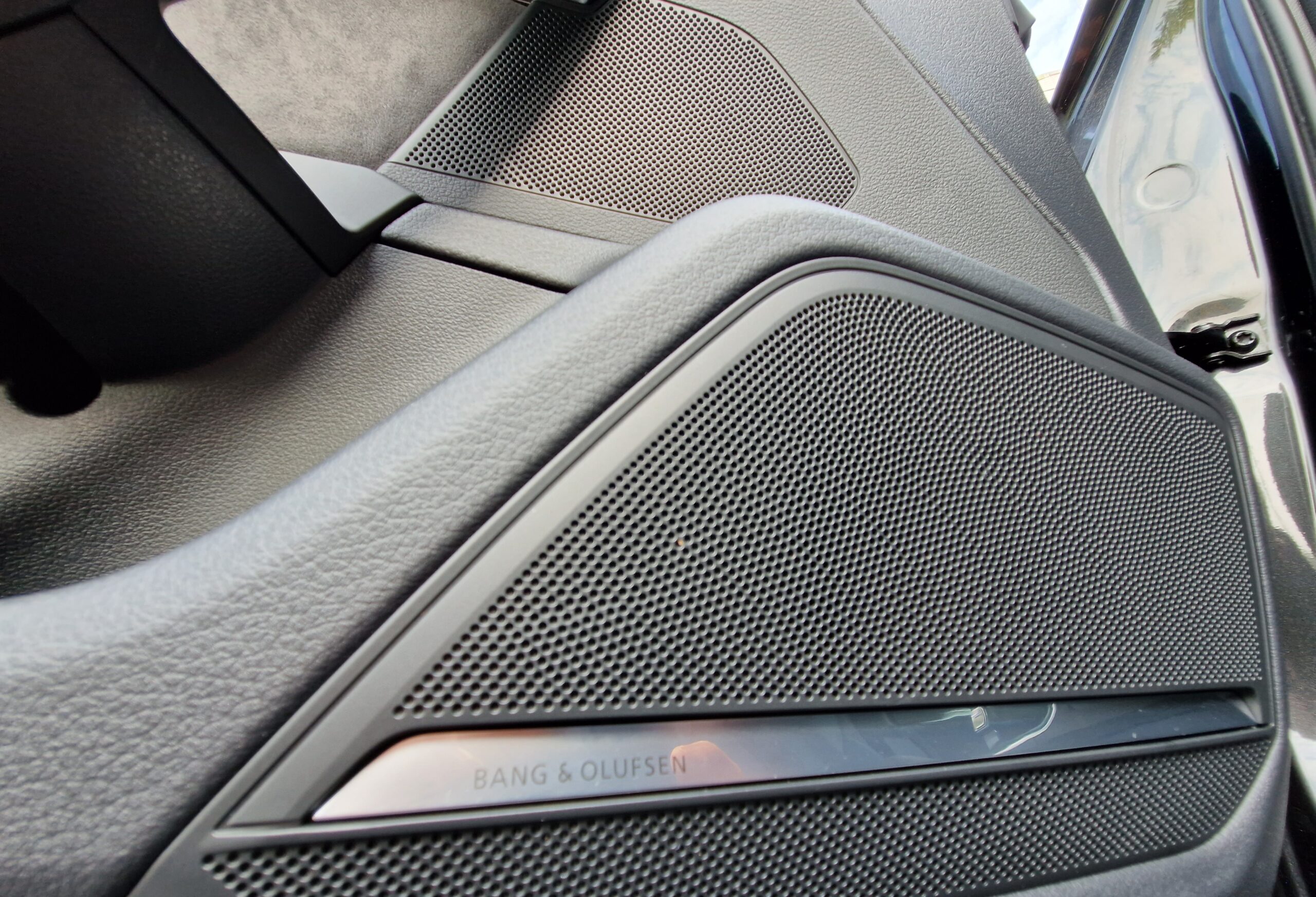 AUDI A6 AVANT 50 3.0TDI SPORT QUATTRO 286 PS MOŽNÝ ODPOČET DPH