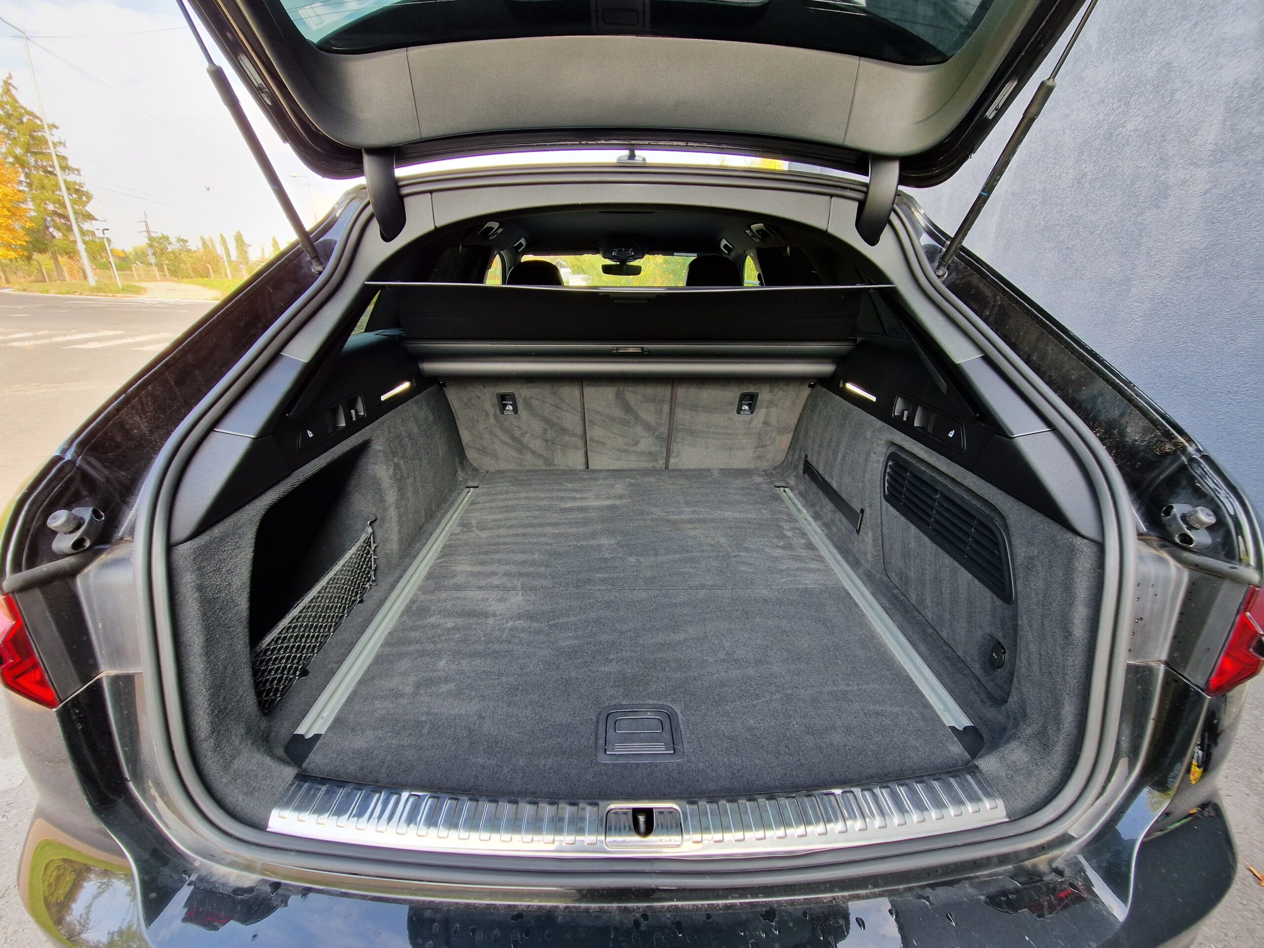 AUDI A6 AVANT 50 3.0TDI SPORT QUATTRO 286 PS MOŽNÝ ODPOČET DPH